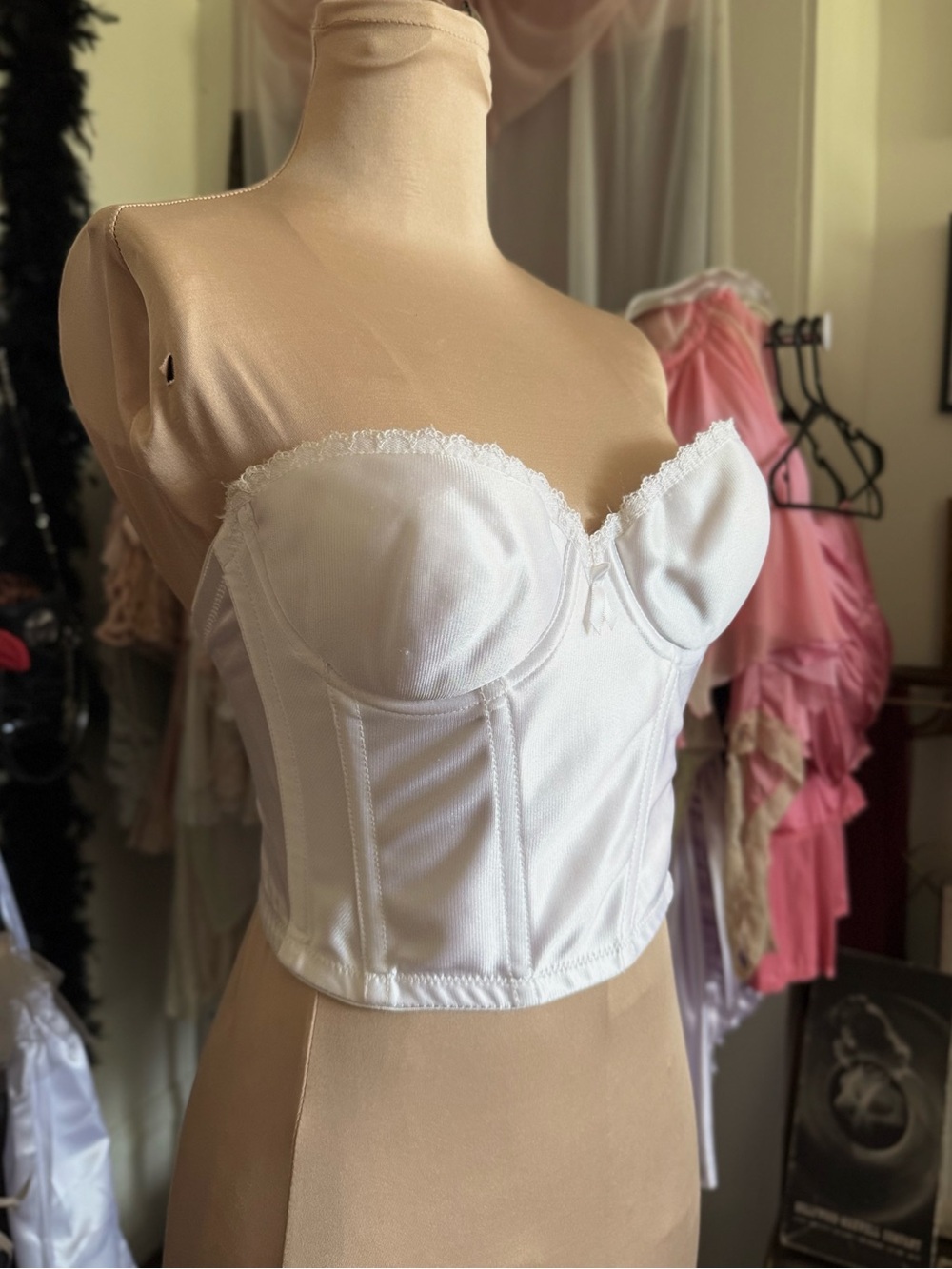 Vintage White Longline Strapless Bustier Bra